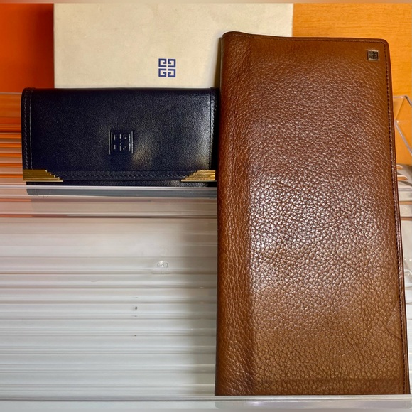 Givenchy SLG’s! Vintage 9.5/10 Key Holder & Cognac Long Wallet - 2-Pc Bundle - Picture 12 of 16